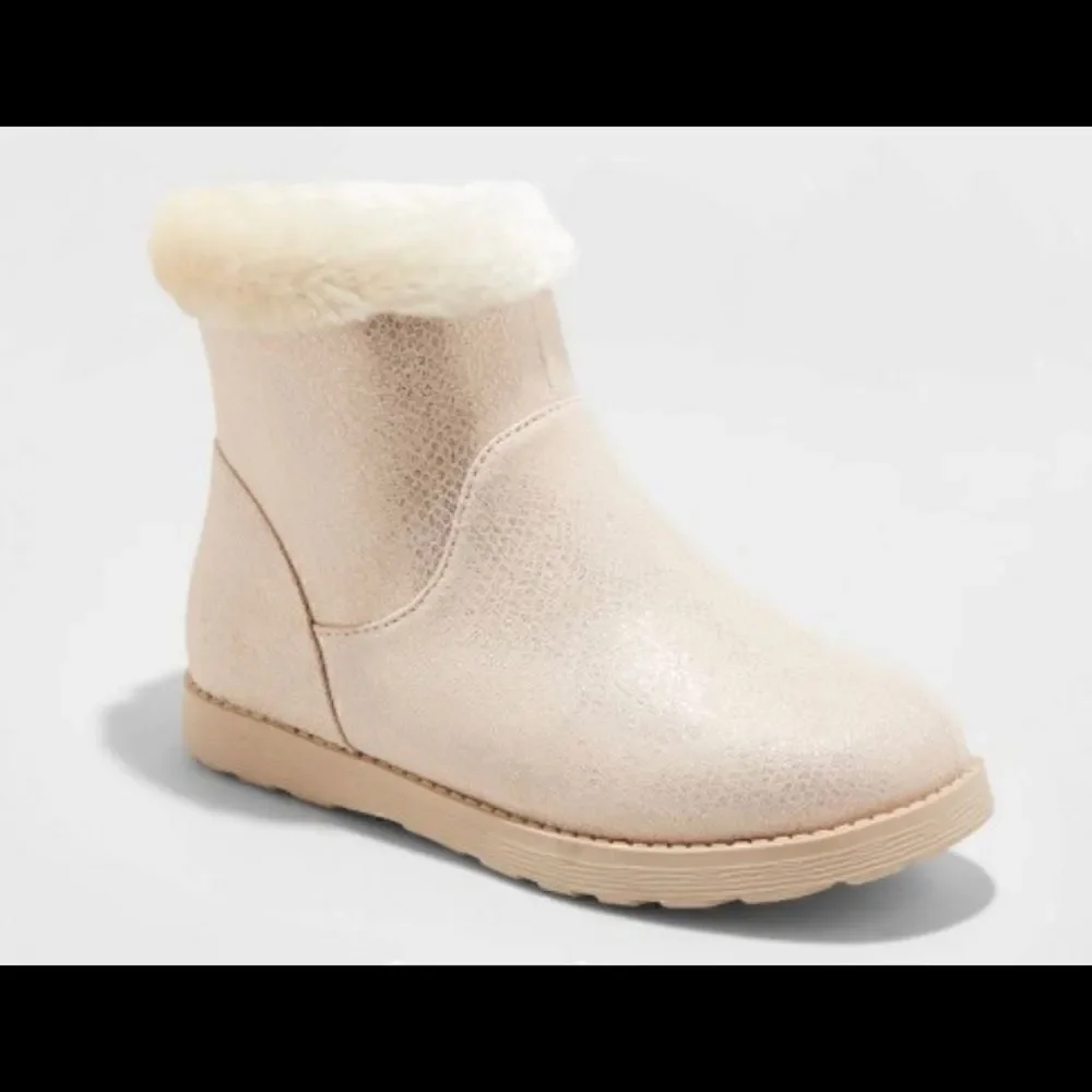 🌸Cat and Jack Girls Faux Suede Style Boot Sizes:Various